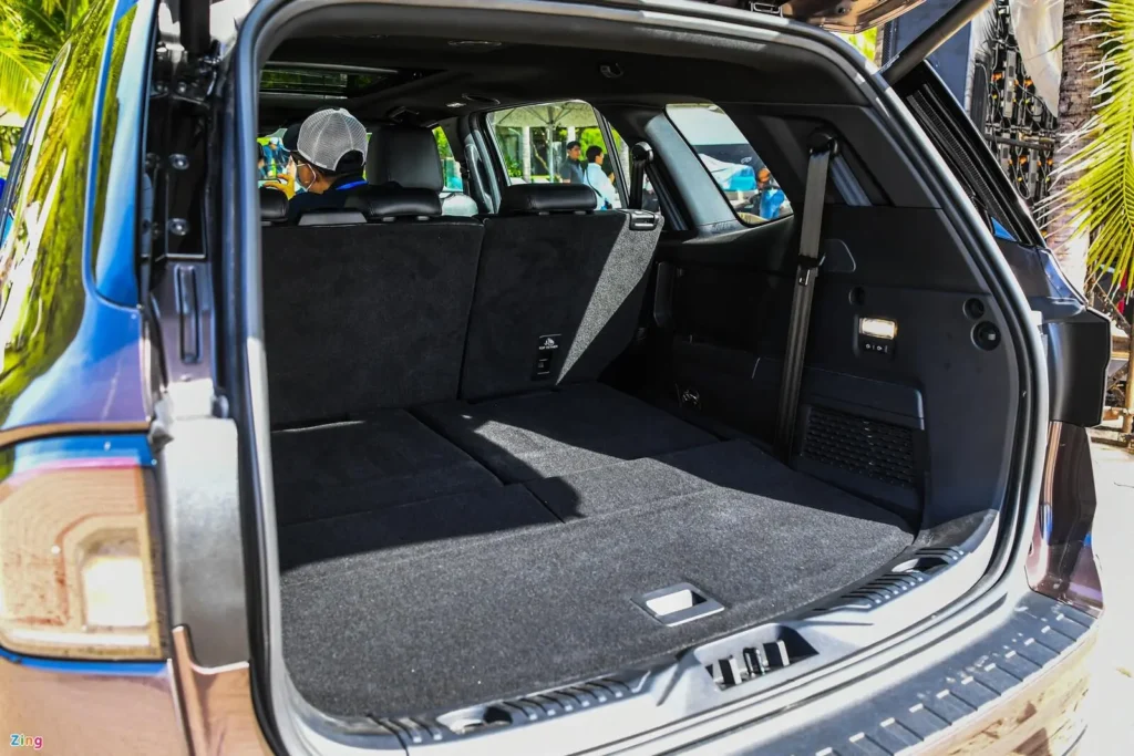 Ford Everest Titanium 2.0L AT 4×2