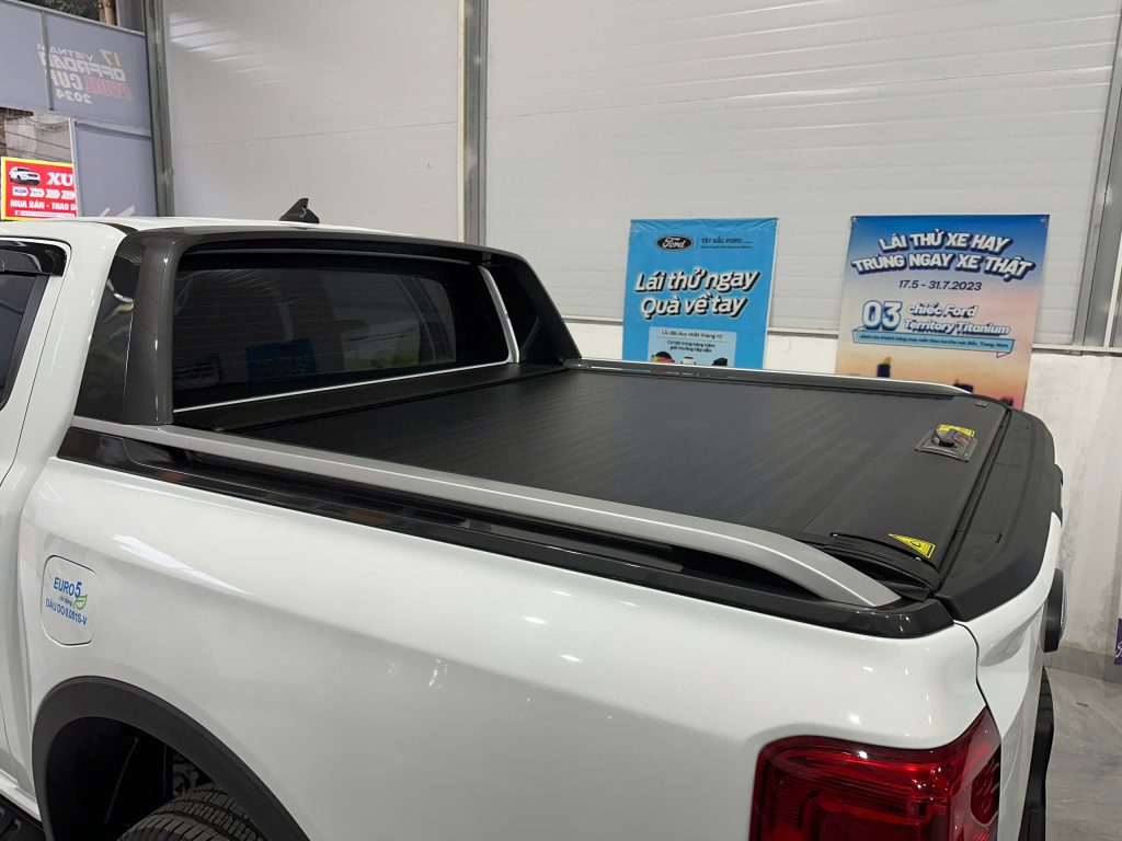 Nắp thùng cuộn Ford Ranger